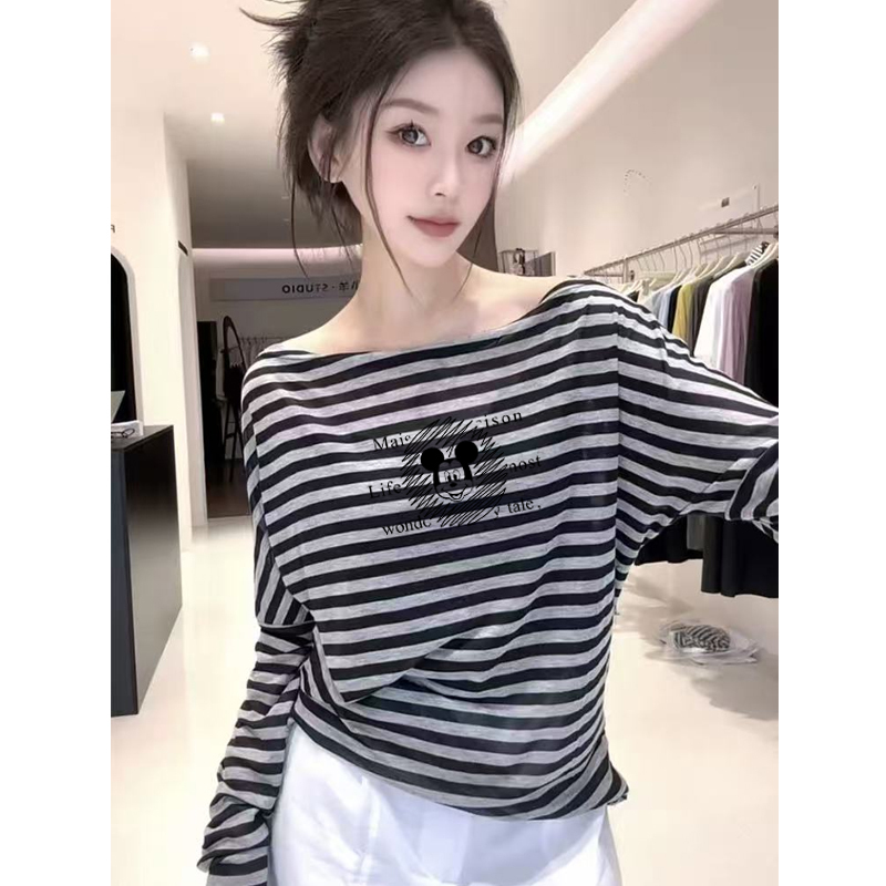 韩版黑色条纹一字领长袖t恤女春秋2025新款宽松洋气减龄百搭上衣|undefined
