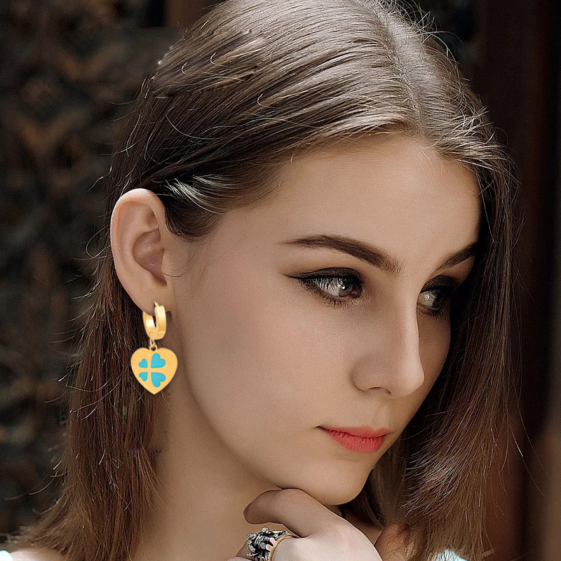 Fashion Heart Shape Titanium Steel Plating Dangling Earrings 1 Pair