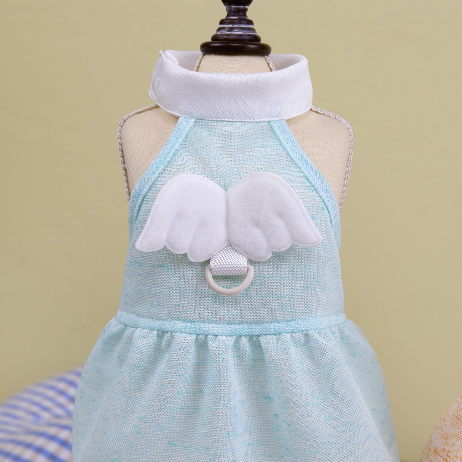 Primavera y verano perro princesa viento lindo pequeño vestido coreano falda de ángel gato ropa de perro mascota