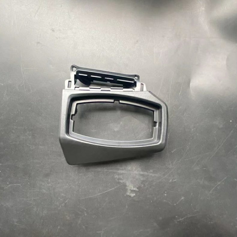 Suitable for Ford 12 15 17 Focus headlight switch frame air outlet outer frame panel bracket shell cover