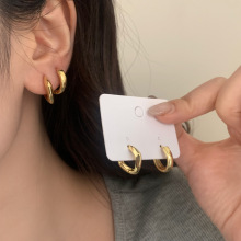 简约金属耳圈女高级感耳环小众设计耳钉冷淡风几何方形简约耳饰品