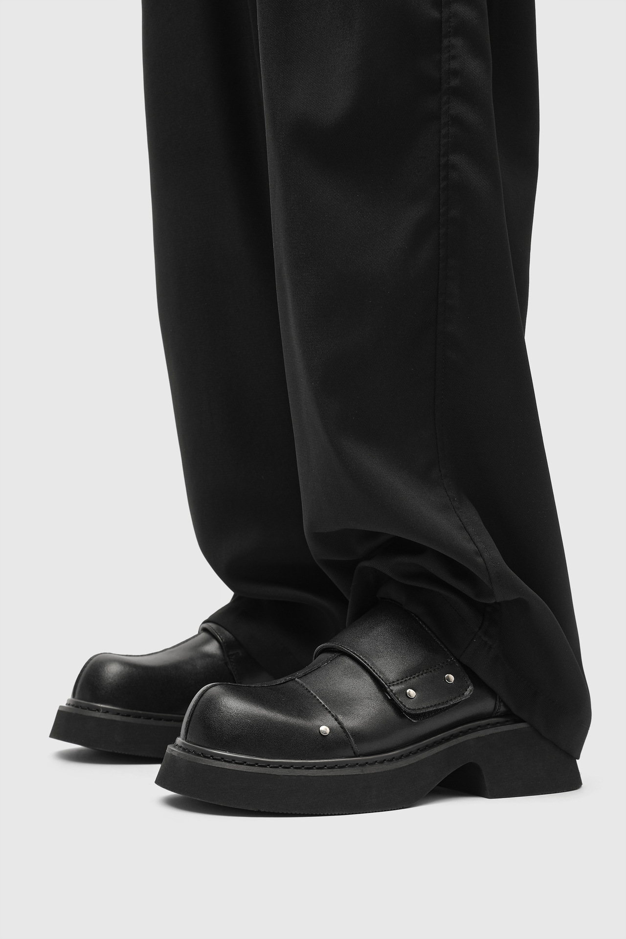 ShoeVault Printemps 2025 Nouvelle Niche Derby à semelle épaisse rehaussante pour hommes avec design surélevé, bout large, style business tendance pour hommes_voghion.com