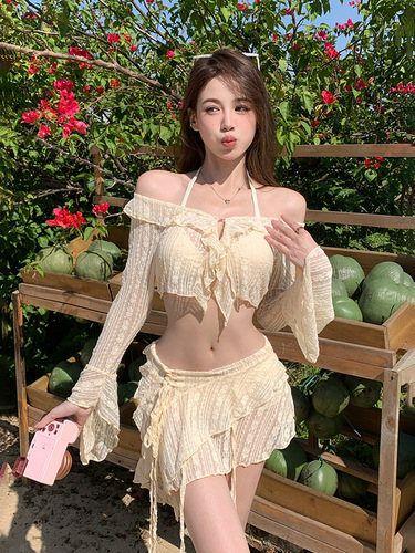 Bikini swimsuit women's new split four-piece set lace long sleeve sexy slimming hot spring seaside vacation