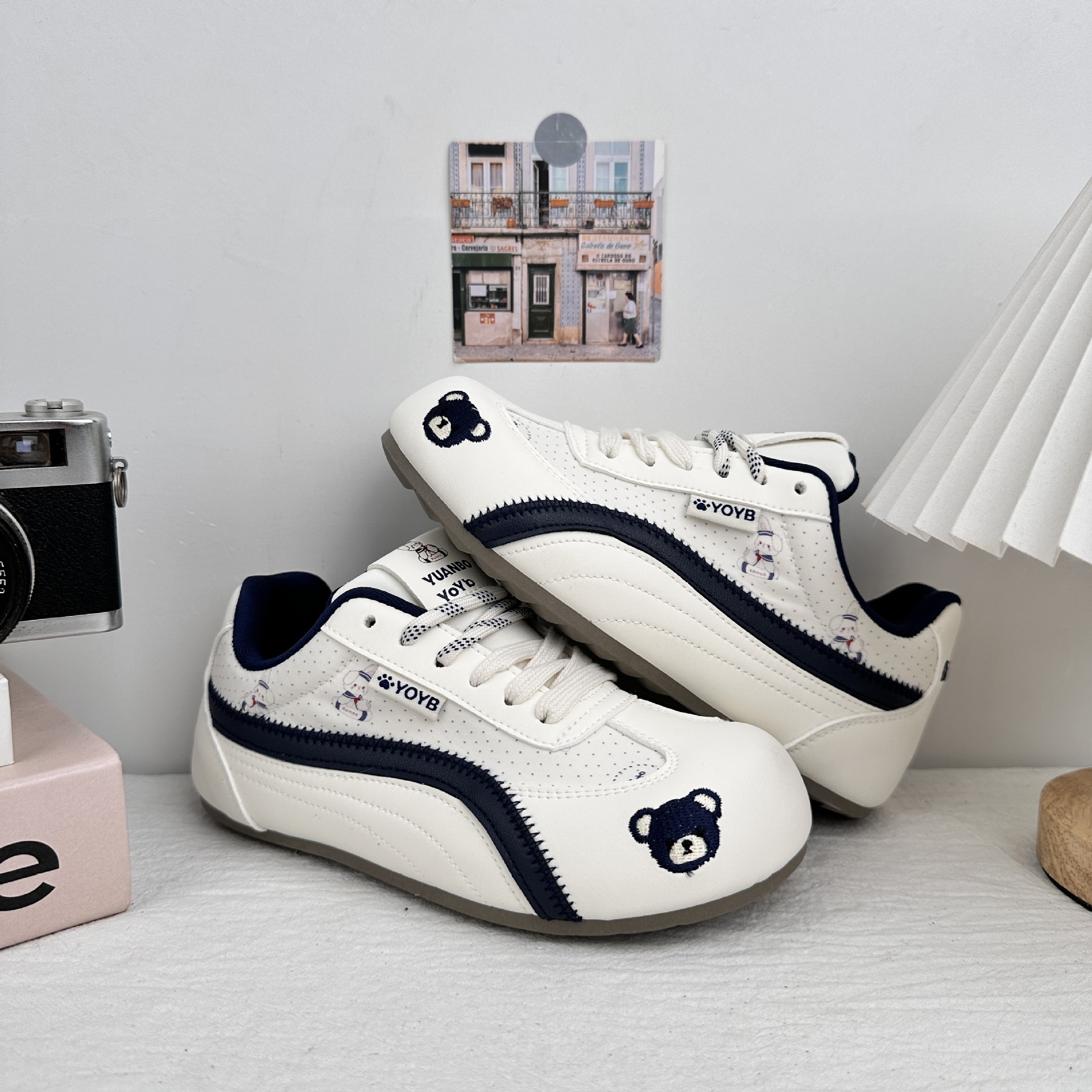 YUANBO multicolor zapatos de entrenamiento de mujeres 2025 primavera nueva variedad de zapatos deportivos casuales de cabeza redonda cordones zapatos Gump