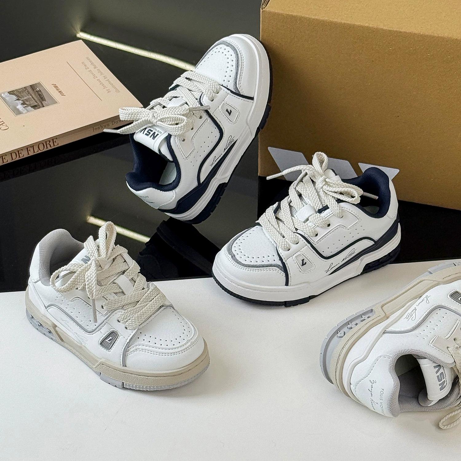 Детские белые туфли, детская обувь весна-осень 202, модные и универсальные кроссовки для мальчиков, детская повседневная обувь для девочек среднего и большого размера.