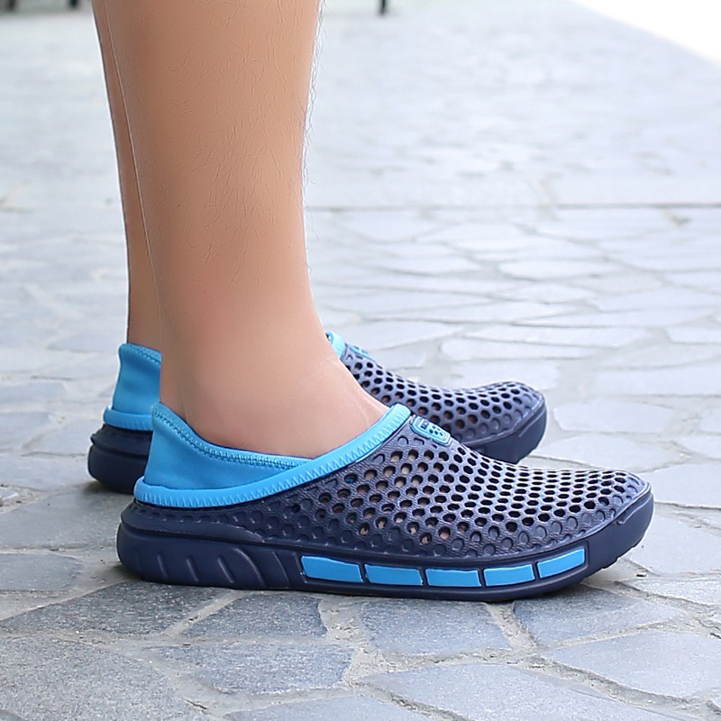 Zapatos con agujeros Sandalias de verano para hombres Zapatos de vadeo de fondo suave antideslizante para parejas Zapatos de gelatina para conducción informal Zapatos de playa para hombres image 4
