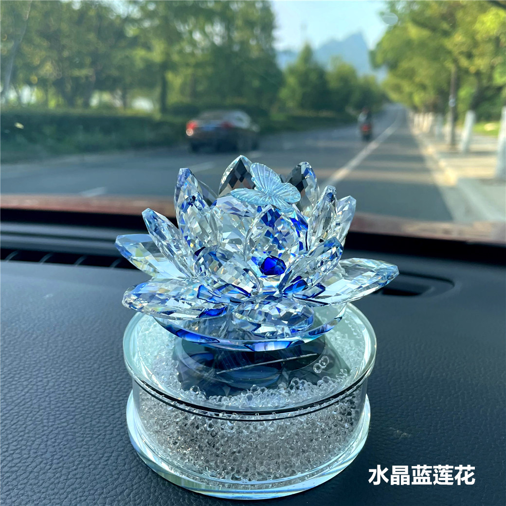 Direct sales from the manufacturer: cross-border crystal lotus craft items, home decorations, car perfume holders, jewelry, and creative ornaments