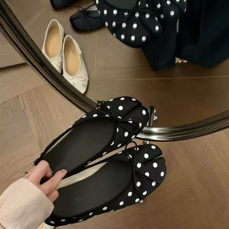 Exclusive Edition~Stunning French-Style Silk Pig-Toe Split-Toe Flats for Women, New Model with Bow, Flat Mary Jane Ballet Shoes