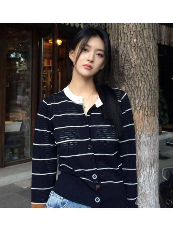 撞色条纹镂空长袖针织开衫女装早秋薄款韩系复古收腰显瘦通勤上衣|undefined