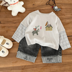 ベビー服、フェイクツーピースTシャツ、秋服、男の子用ファッショナブルな漫画トップス、ベビーボトムスシャツ、子供用長袖、カテゴリーA