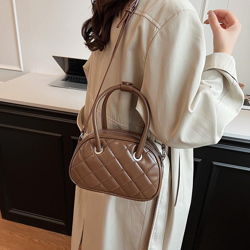 2024 New Outing Small Carrying for Women's Forest Cute Trendy Fragrance Inspiration Single Shoulder Crossbody Bag_voghion.com