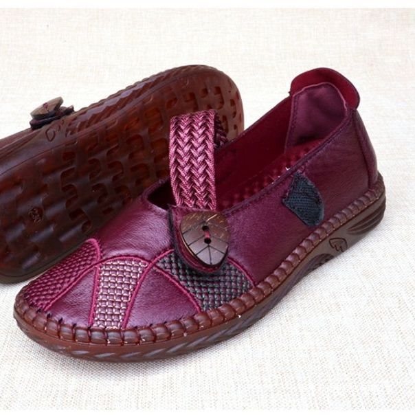 Old Beijing-style women's cloth shoes for spring and autumn, soft-soled and soft-faced, ethnic style, breathable and non-slip, suitable for middle-aged and elderly women