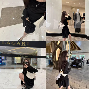 ���κ�ɫ��t