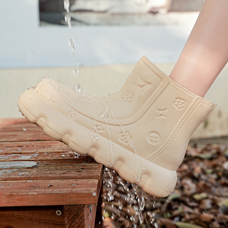 Cizme de ploaie pentru femei, model ploios, cu fund gros, antiderapant, tip booster, butuc scurt, impermeabile și rezistente la uzură_voghion.com