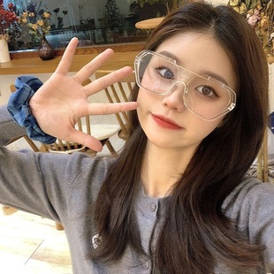 �����W�t�B�w͸�����L���RŮ�͹ňAĘ������ҕ�R̫����R��