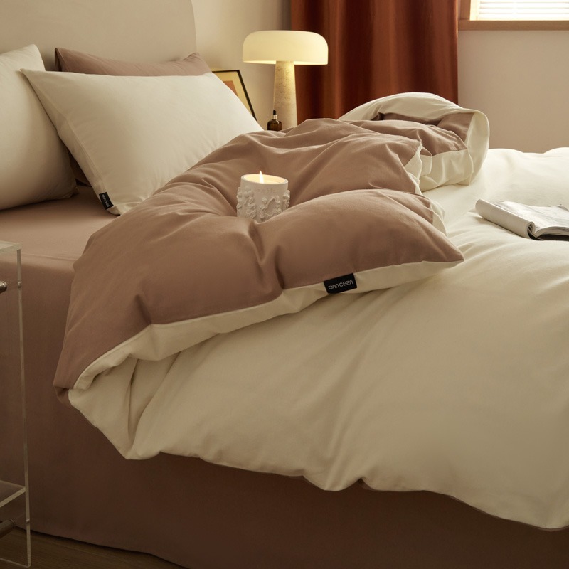 High-end Brushed Cotton Four-piece Bedding Set With Duvet Cover_voghion.com