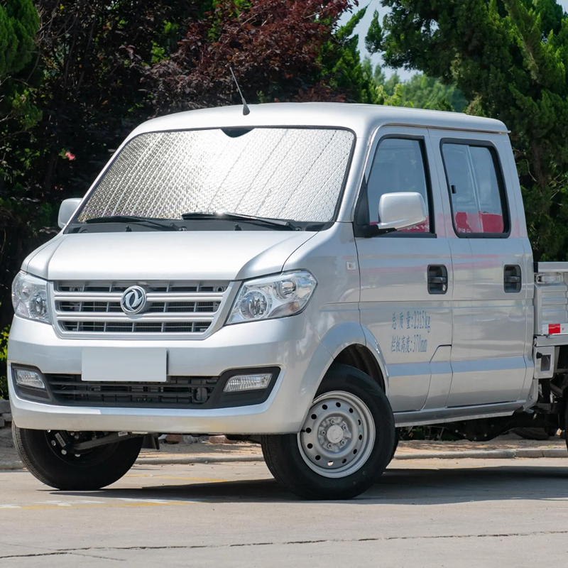 Aplicable a Dongfeng Xiaokang C32C3 una sola y doble fila de camión pequeño sombrilla solar de automóvil sombrilla solar de aislamiento térmico