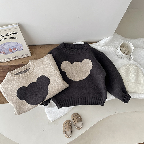 ins children's clothing, boys' sweatshirts, autumn and winter newborn clothes, cute bear knitted sweater jackets for boys and girls, trendy