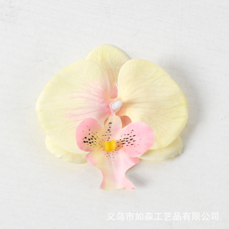 Seda amarillo claro (pequeña)