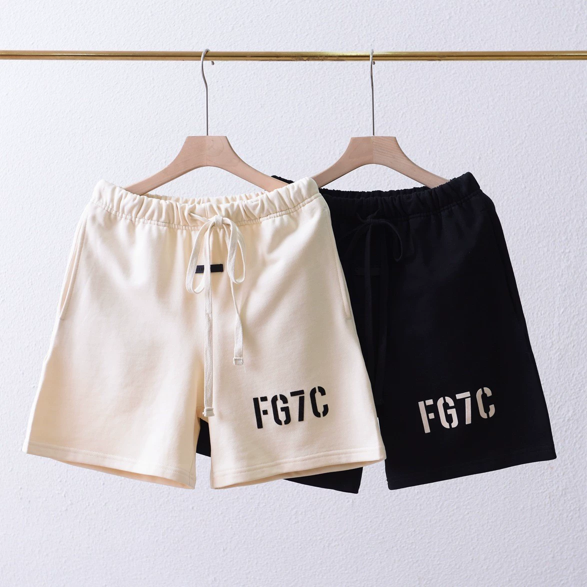 FOG25 новый летний стиль FEAR OF GOD ESSENTIALS американский модный бренд спортивно-распространенные шорты для мужчин и женщин