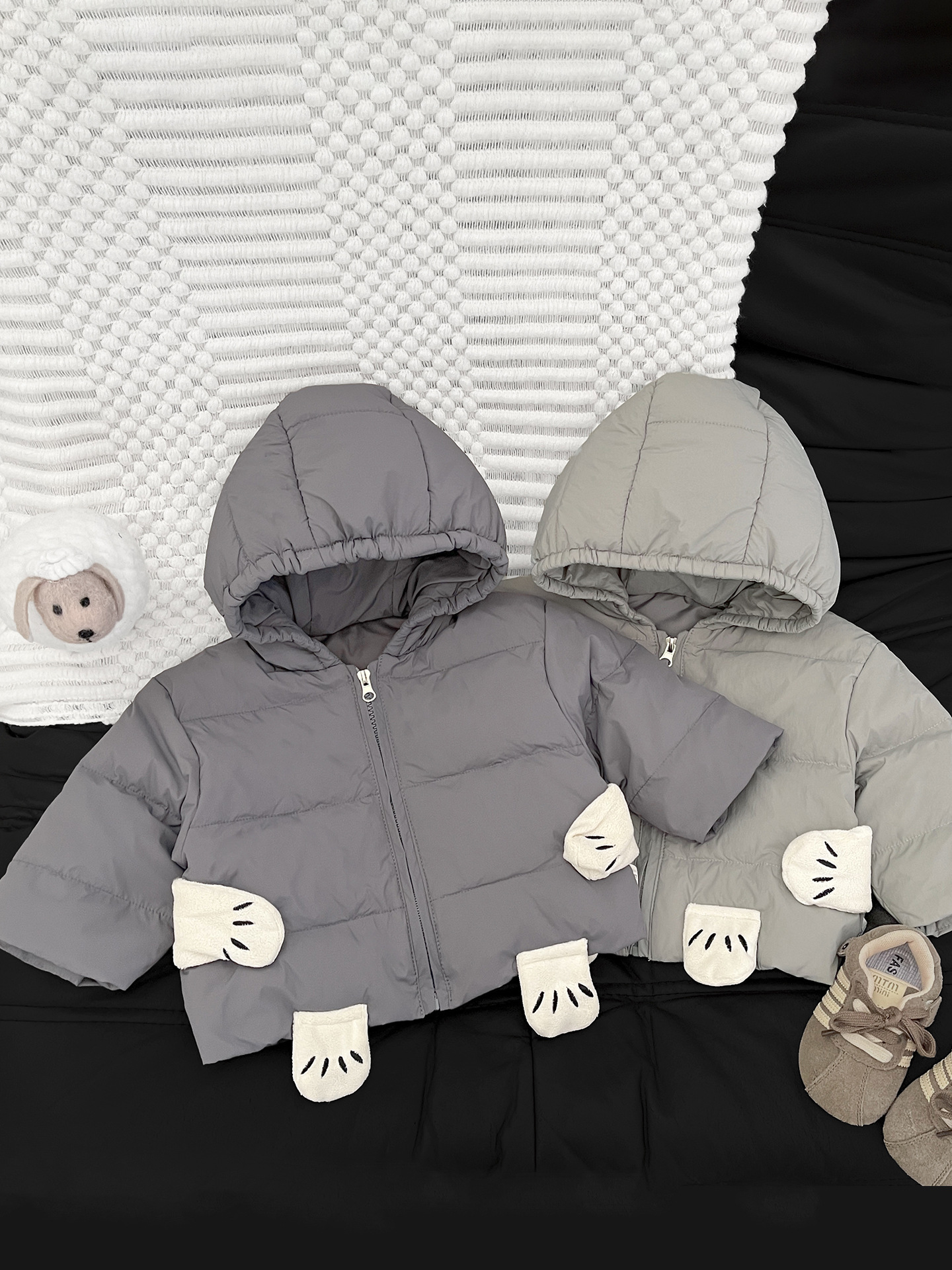 Baby invierno chaqueta de plumón super lindo bebé caricatura oso con sombrero blanco chaqueta de invierno chaqueta de calor