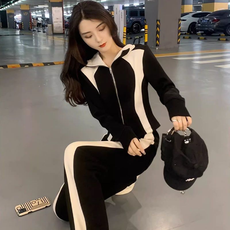 休闲运动套装女2025早秋新款洋气小众感修身卫衣阔腿裤两件套|undefined