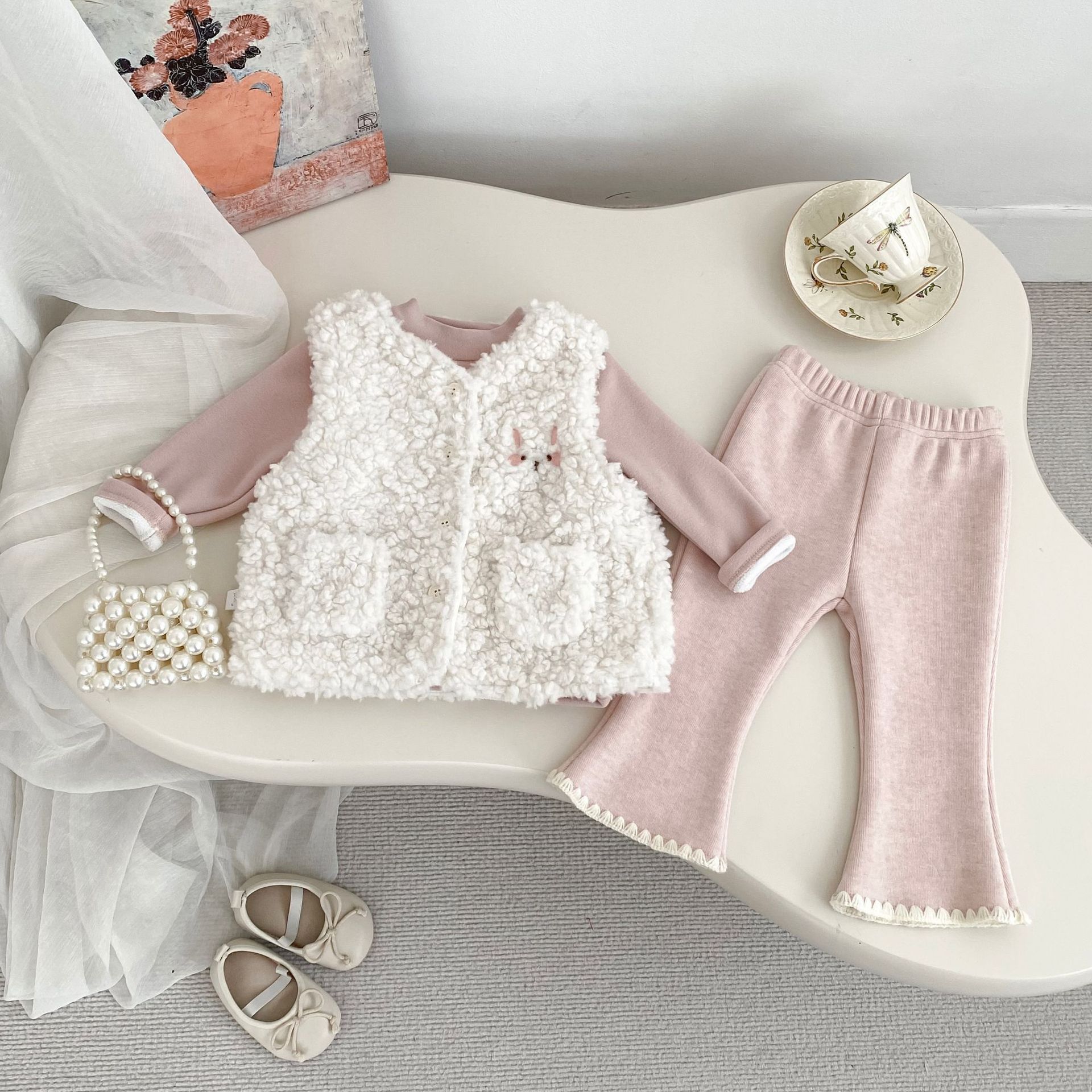 秋冬季韩版婴幼儿童马甲洋气宝宝卡通毛毛保暖背心无袖百搭外套