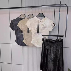 十三行女装2024夏モデル新中国風盤ボタンtシャツ女性刺繍短い上着洋風シャツ