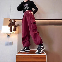 女の子の服装のズボンの2025年の新型の春は子供のズボンの春秋の中で大きい子供のカジュアルなズボンを詰めます。