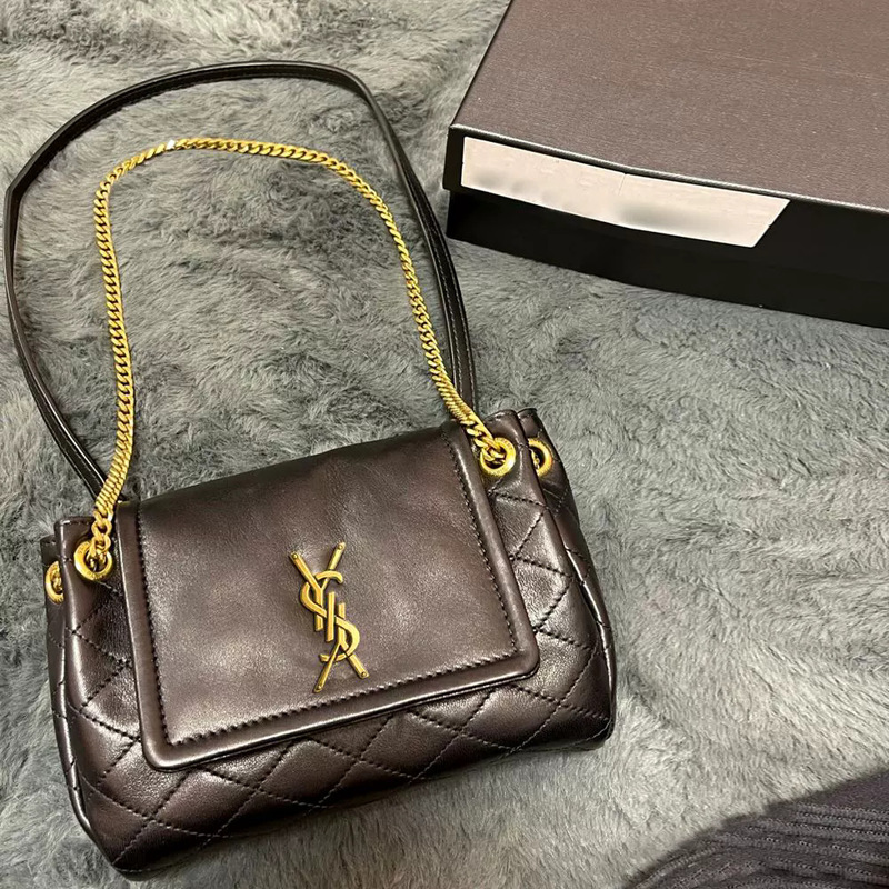 2024 New Fashion Brand Luxury Genuine Leather Poplar Forest Chain Small Square Bag Shoulder Crossbody Bag Cloud Bag Envelope Bag