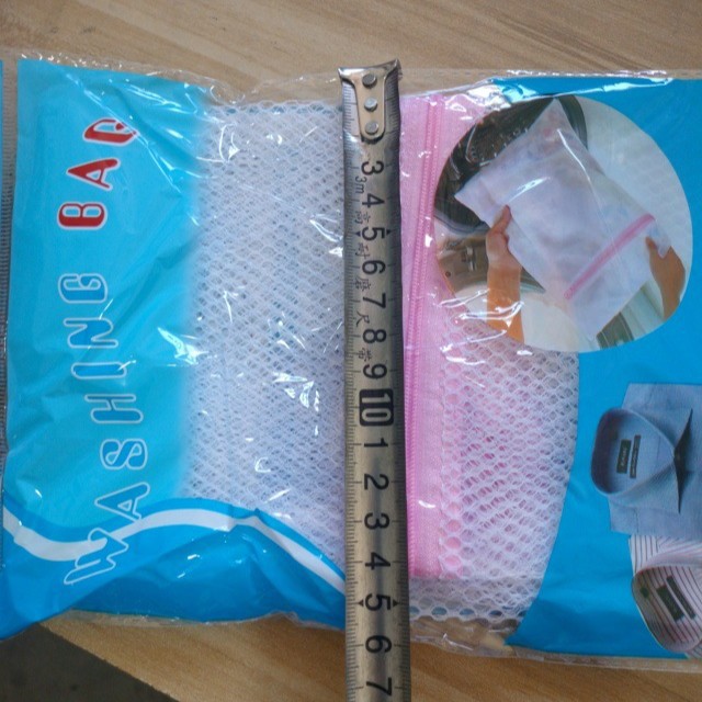 2 yuanes tienda buen suministro grande de malla gruesa bolsa de lavandería ropa bolsa de lavado ropa de clasificación neta ropa de limpieza