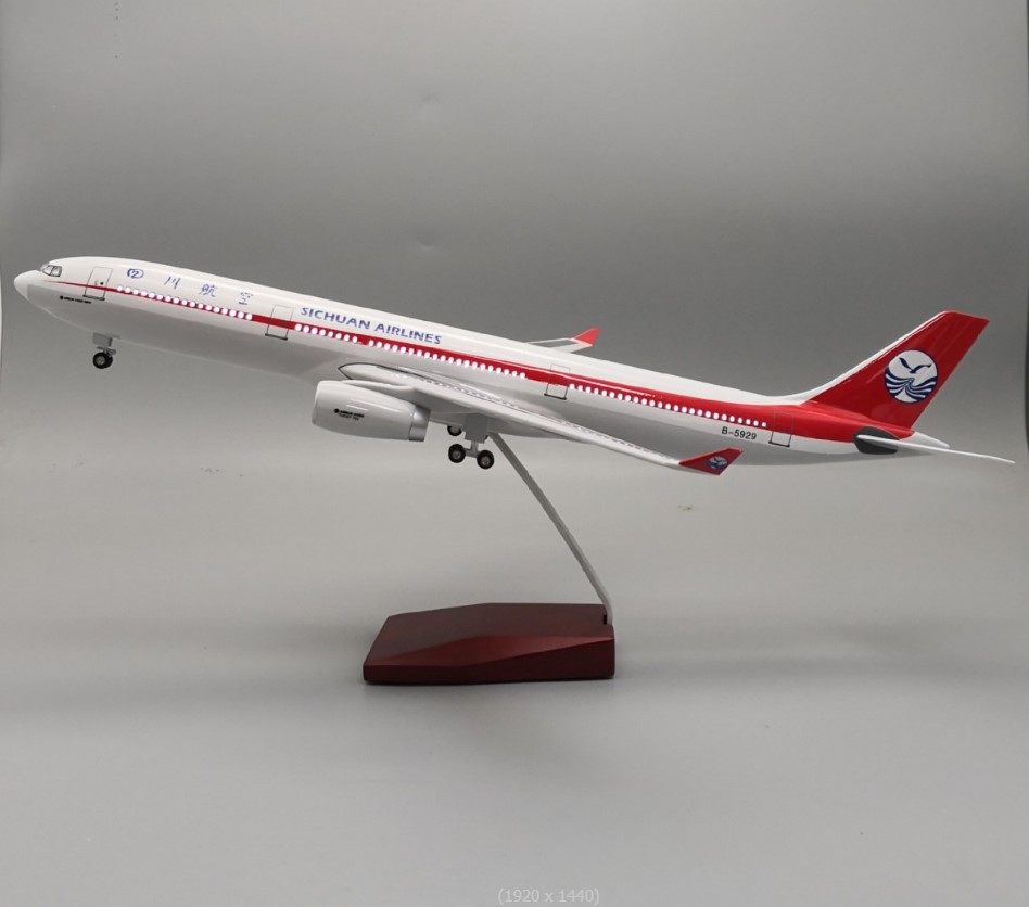 Emirates Scale 1:160 46cm A380 Emirates Modelo de avión de simulación ligera