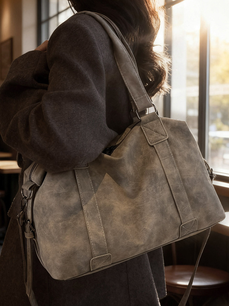 Bolsa de viaje corto de gran capacidad, bolso de mano, bolso de mano, mujer, 2025 nuevo invierno retro versátil, mochila de viaje