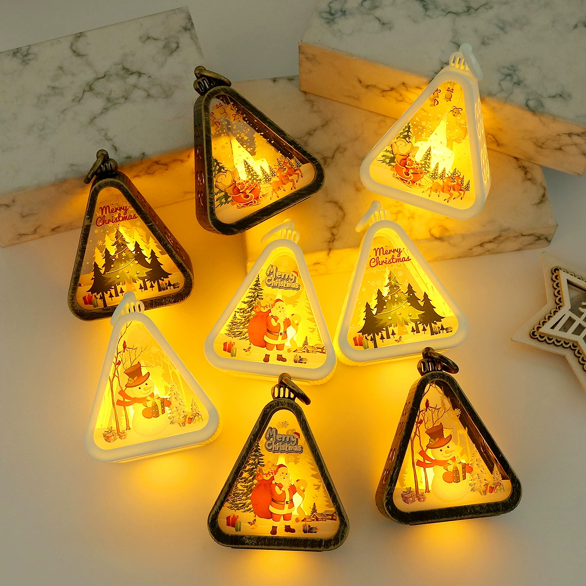 Christmas table night light, triangular decorative lamp, battery‑powered, 9.5×5.5×12.5 cm
