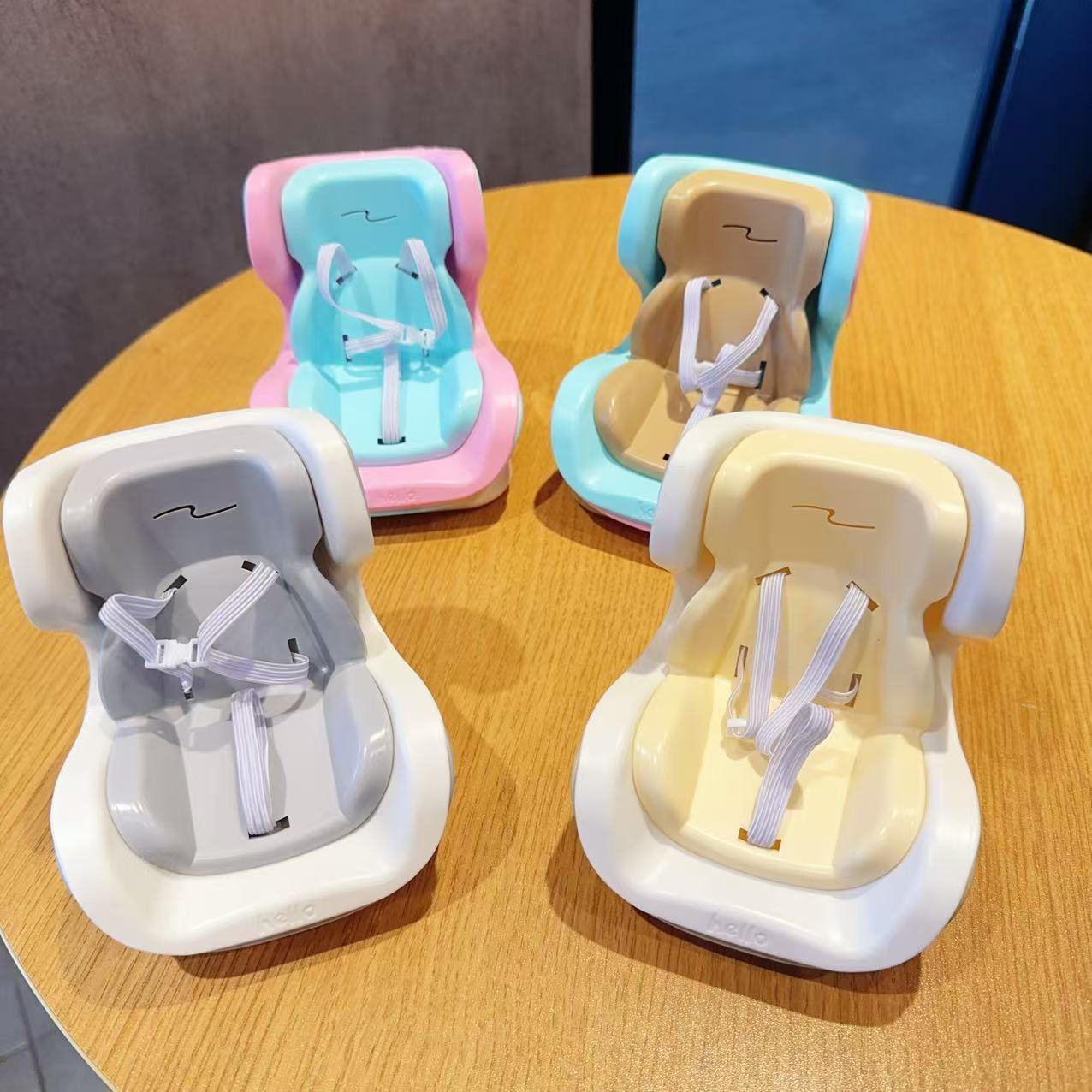 Labubu Adapts to Safety Seats, Aromatherapy Air-Conditioning Outlets, Cute Car Ornaments, Doll Accessories