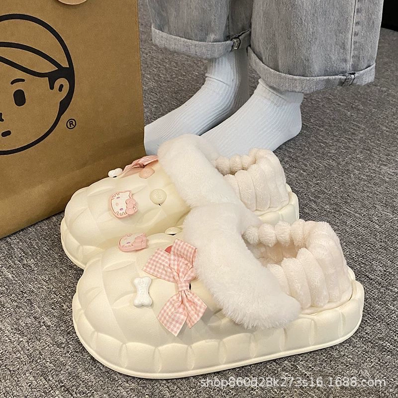 Зимние флисовые тапочки на платформе, съёмная подкладка, милые декоративные подвески на сумке, EU 36–45