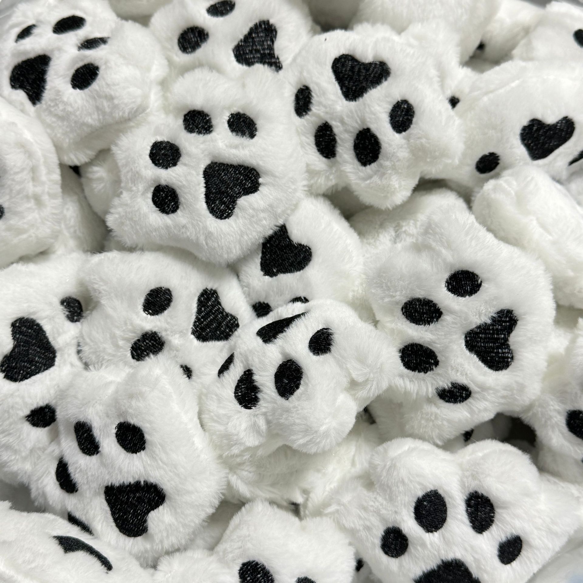 Kedi Pençesi Renkli Oyuncak Peluş Çizgi Film DIY Dolgu Bebek Kolye Aksesuarı Malzeme Dekorasyon Ayakkabı Şapka Aksesuarı