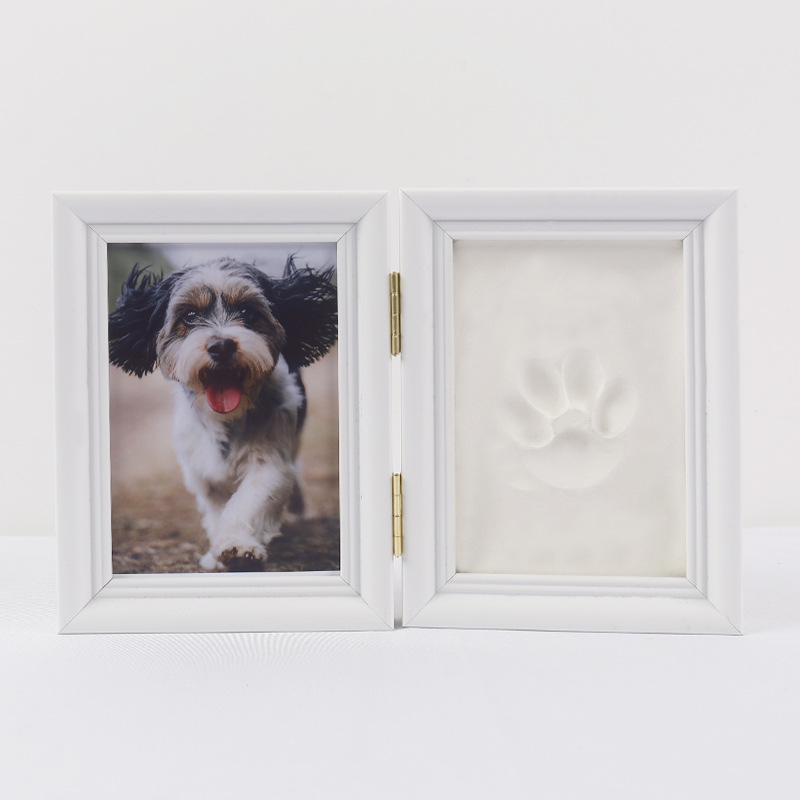 흰색 프레임 흰색 점토