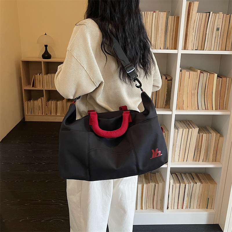 New Simple and Stylish Travel Bag, Women's Yoga Bag, Large Capacity, Lightweight Outdoor Sports Bag, Men's Cross-Body Luggage Bag