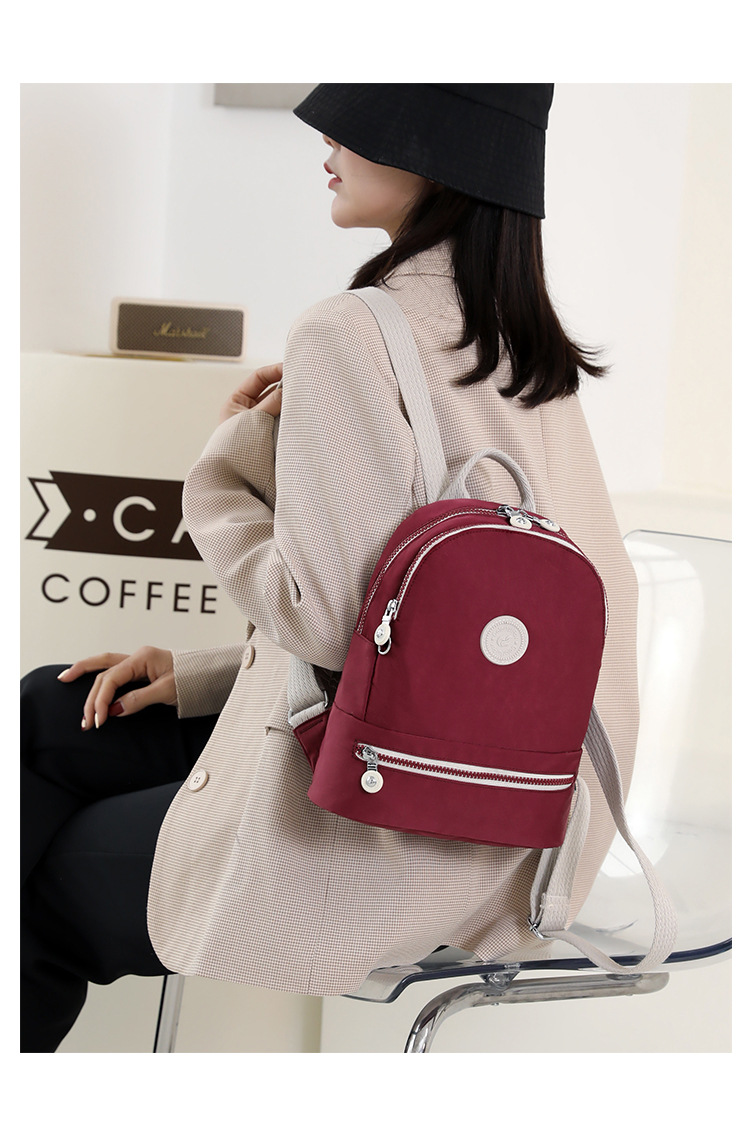 Cross-border exclusive ladies' backpacks, outdoor casual portable backpacks, large-capacity water-resistant nylon schoolbags for school undefined