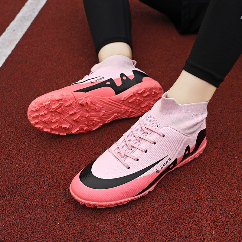 Zapatos de fútbol transfronterizos de alto nivel, zapatos de fútbol de clavos largos para hombres y mujeres, zapatos de entrenamiento de clavos para estudiantes jóvenes, comercio exterior al por mayor