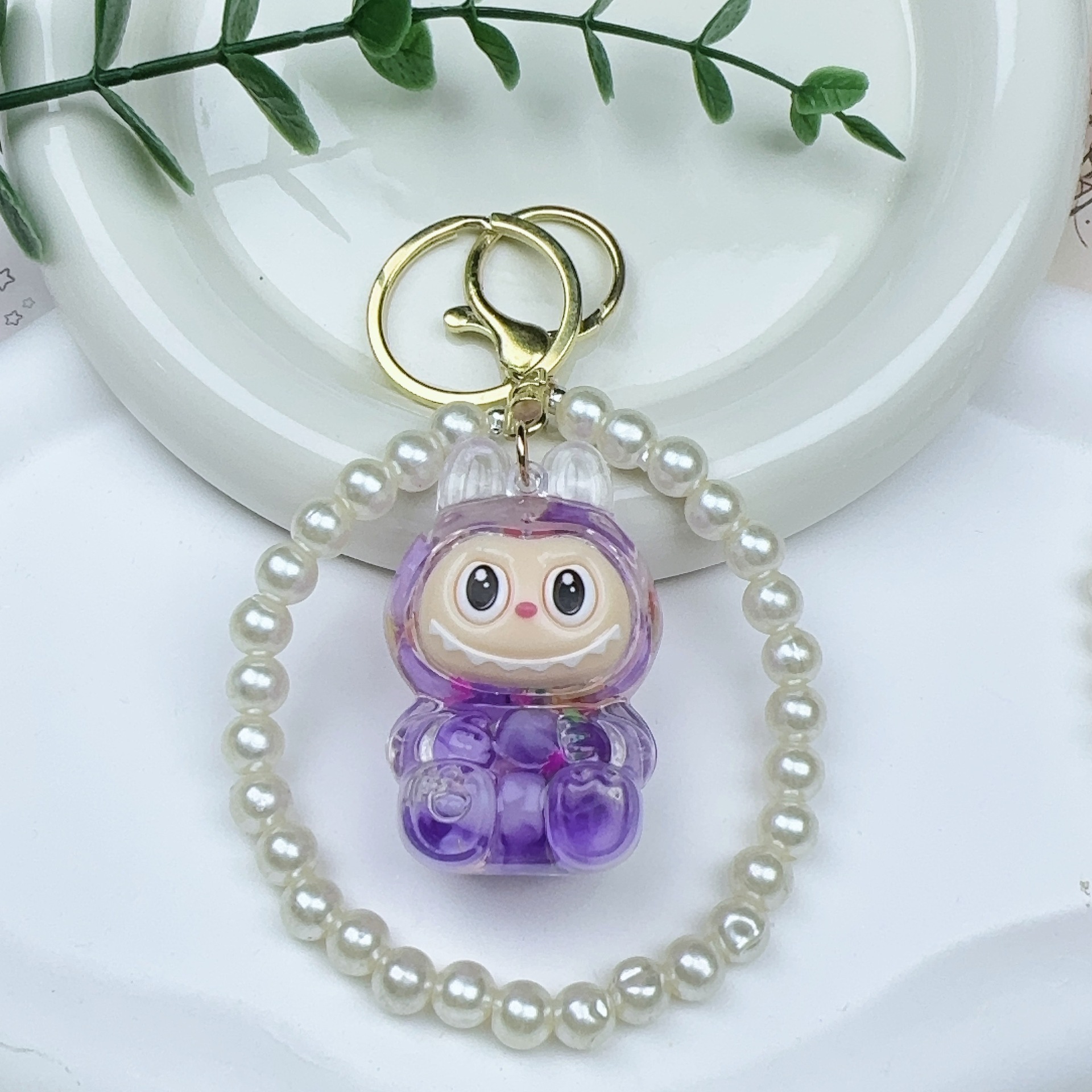 カラービーズ点滅発光ラブブクリエイティブキーホルダーオイル人形スクールバッグ流砂小さなペンダントギフト装飾品