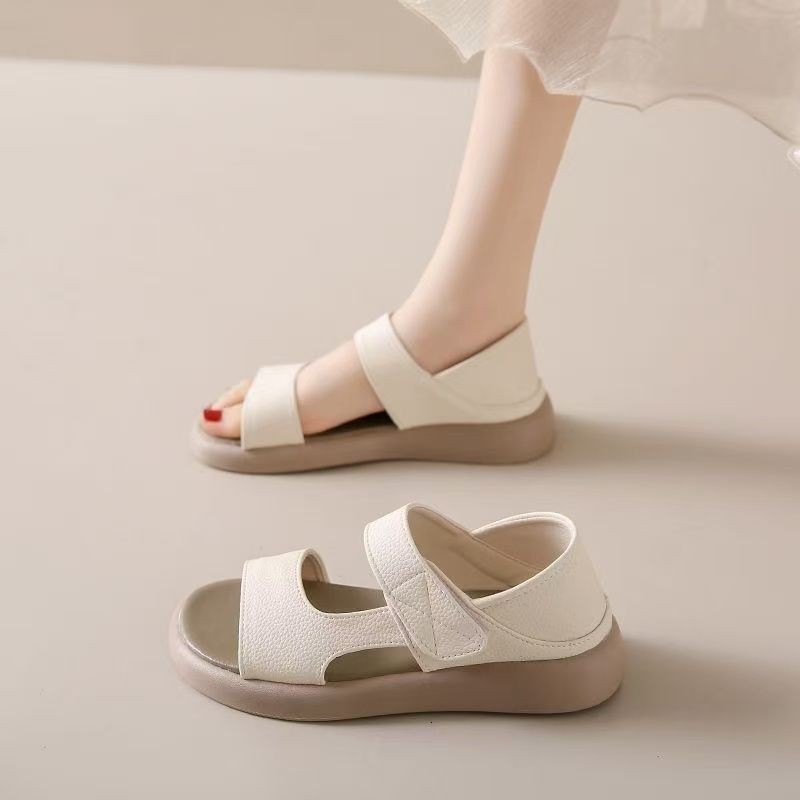 Bolsillo de tacones sandalias para mujeres 2026 nuevo cuero con una sola gruesa dos zapatos romanos velcro zapatos casuales de tamaño pequeño