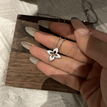 银色镂空拉丝四叶草项链2026新款法式复古小众设计锁骨链饰品定制