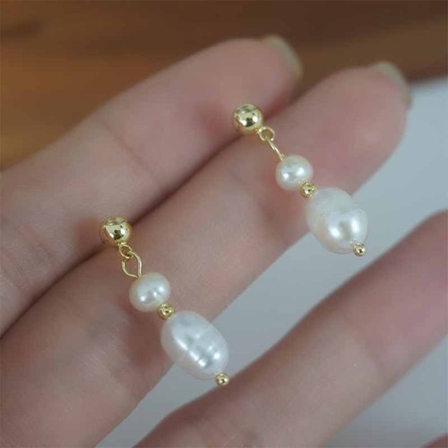 Natural Pearl Earrings with Baroque Design, Snug-Fit No-Hole Scented Candle Earrings, High-End Elegance and Charming Accessory