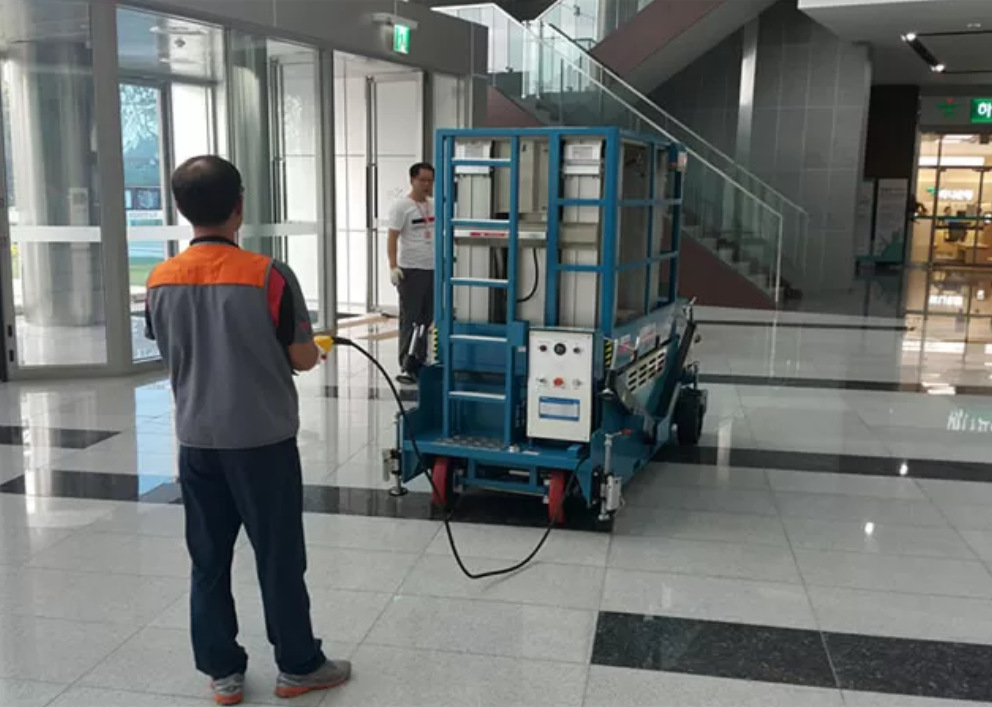 16m多桅移动升降工作平台单人垂直桅杆升降载人高空作业