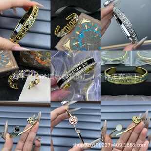 �ϼ�/D���¿�߰汾�U���ǶCD��ĸ�m����r�г����߼������C