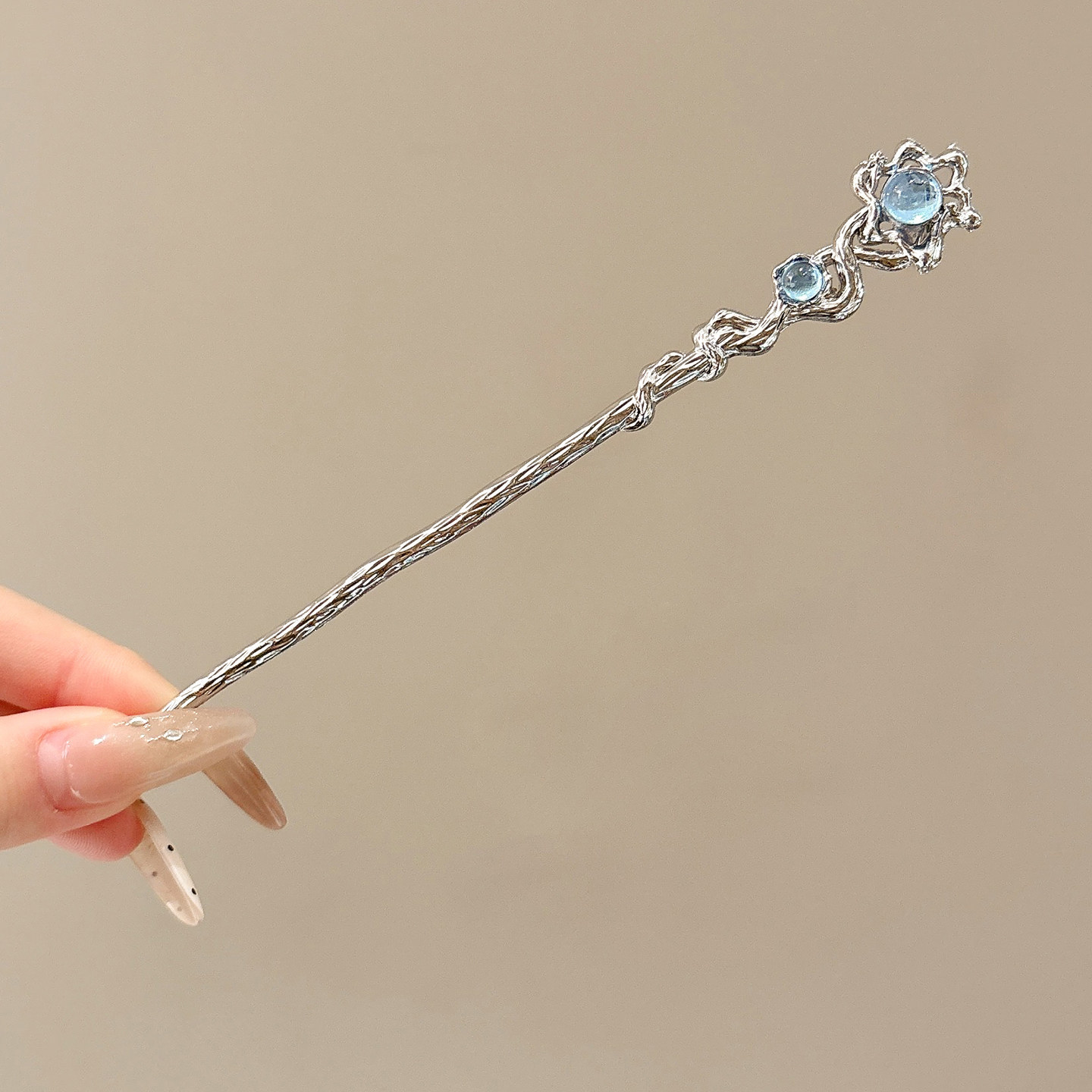 Nueva horquilla de flores de estilo antiguo chino, horquilla de sentido avanzado moderno, horquilla de cabello femenino, horquilla de Hanfu, tocado de horquilla de madera