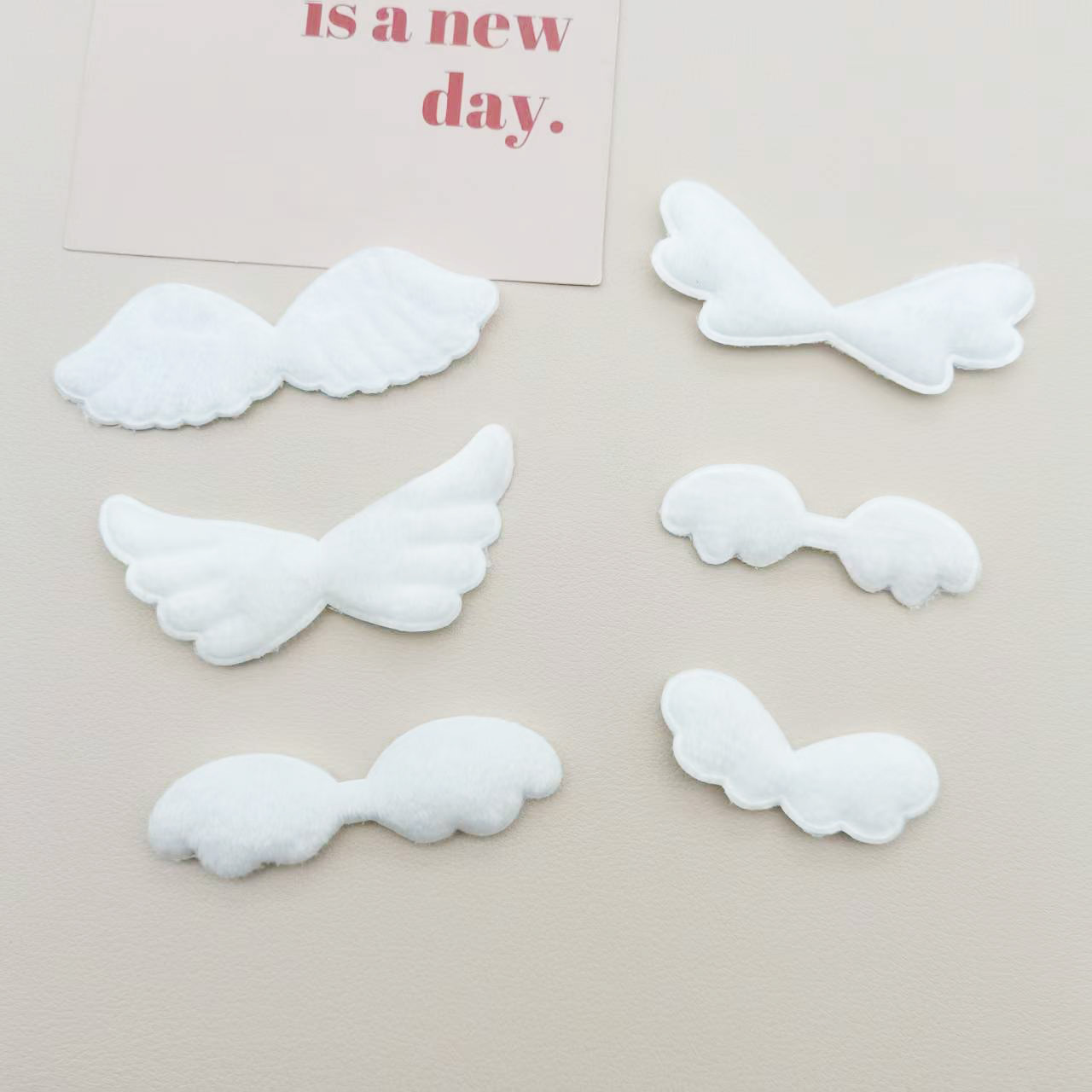 Double-sided white plush angel wings