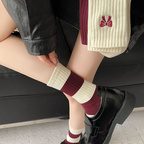 Red socks for women's middle socks burgundy casual versatile stockings in spring and autumn